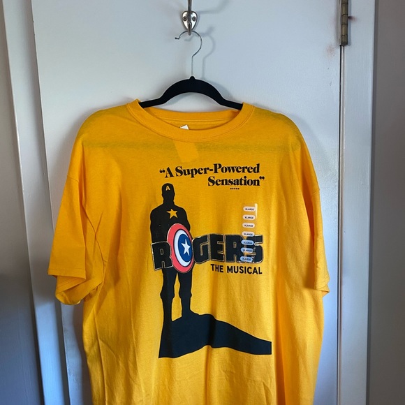 Rare Marvel T Shirt From the Hawkeye Disney Plus show - Picture 4 of 4